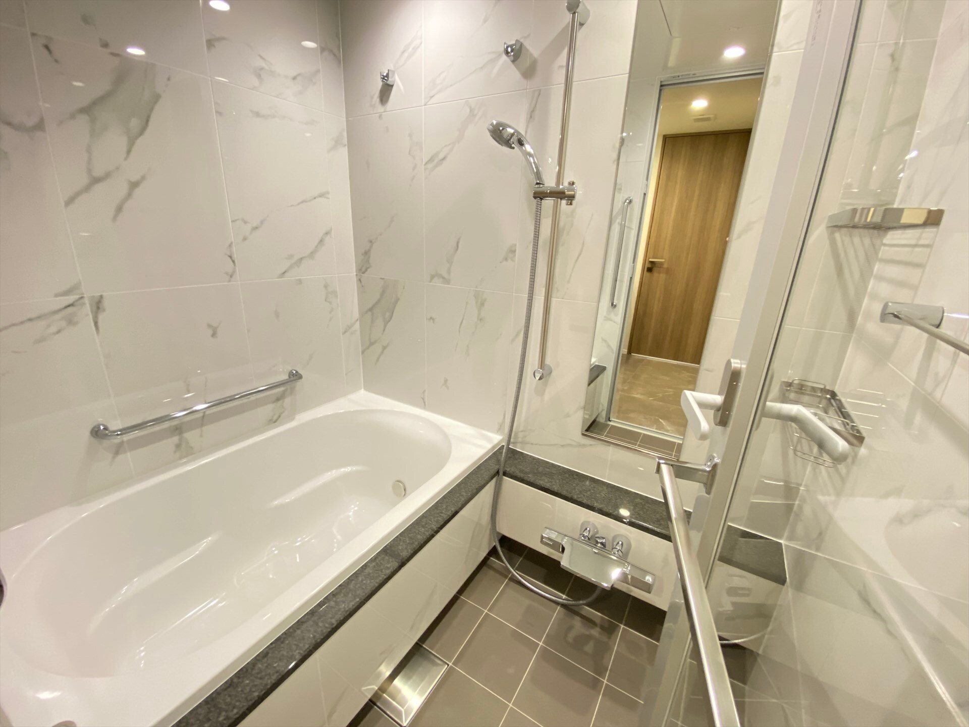 パークリュクス神田の物件内観写真