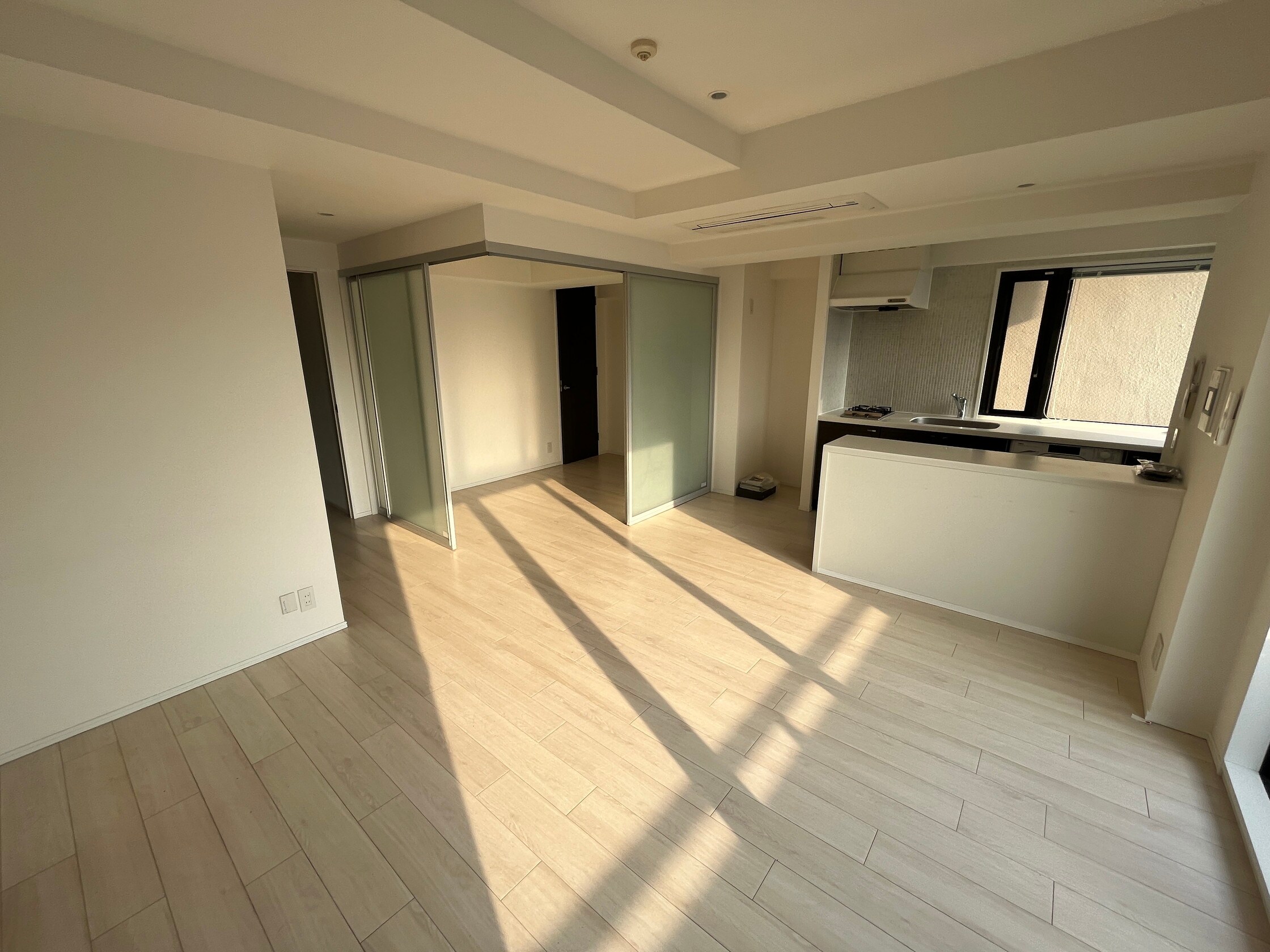 カスタリア新宿夏目坂の物件内観写真