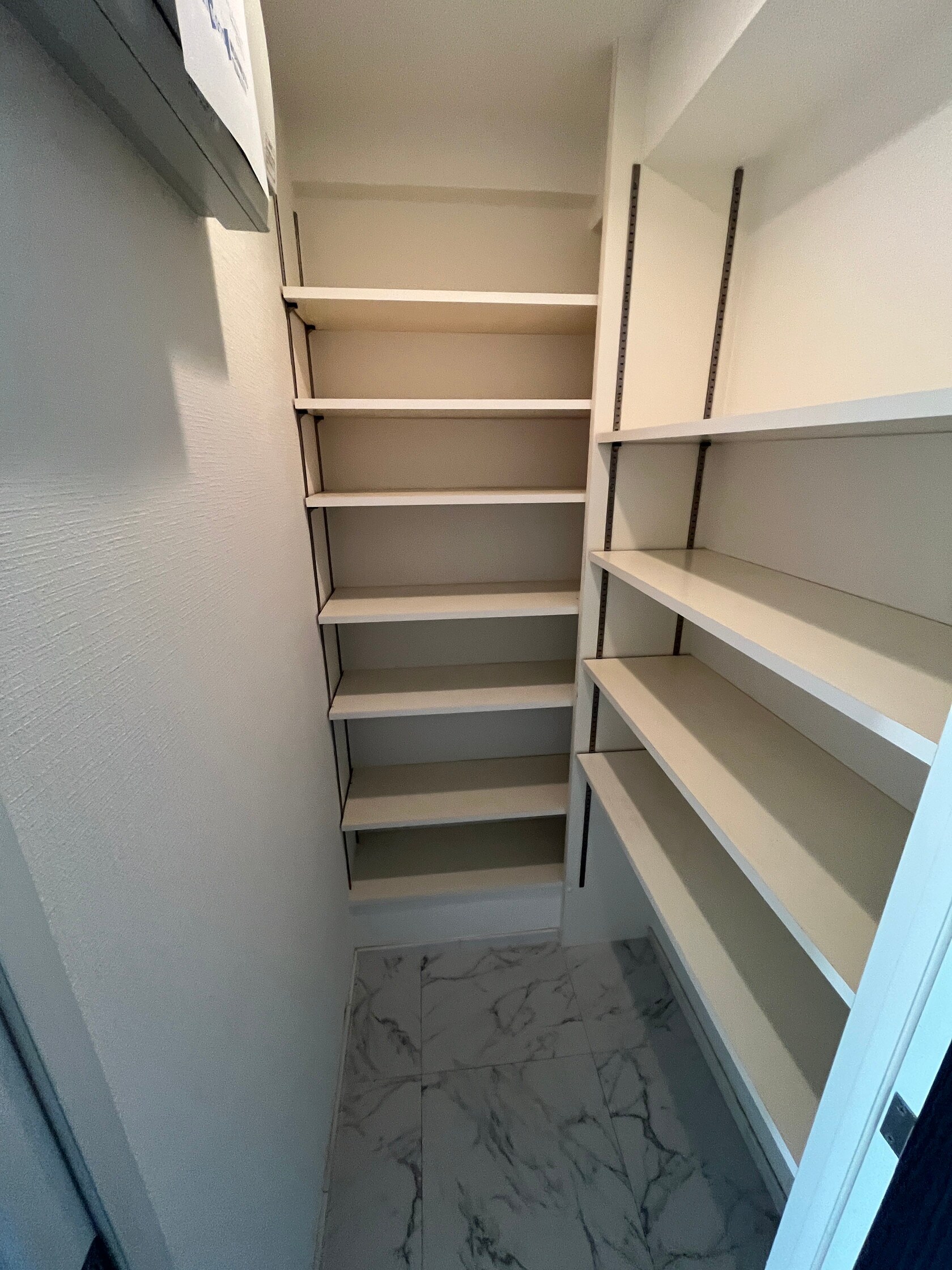 カスタリア新宿夏目坂の物件内観写真