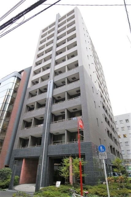 パレステュディオ新宿御苑駅前の物件外観写真