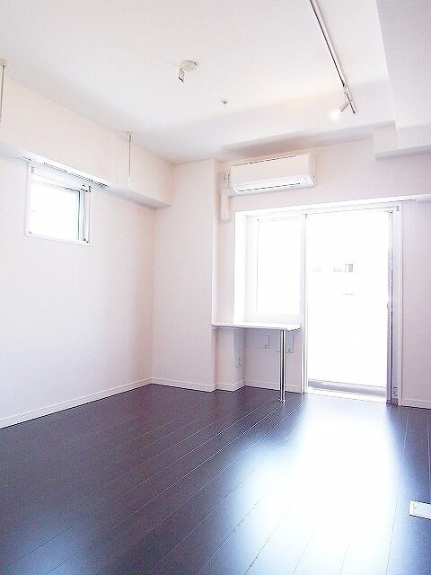 ステージファースト新宿原町の物件内観写真