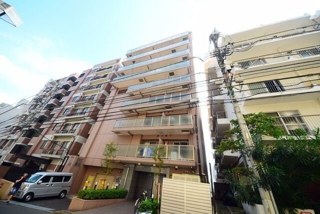 ドゥーエ横濱台町の物件外観写真