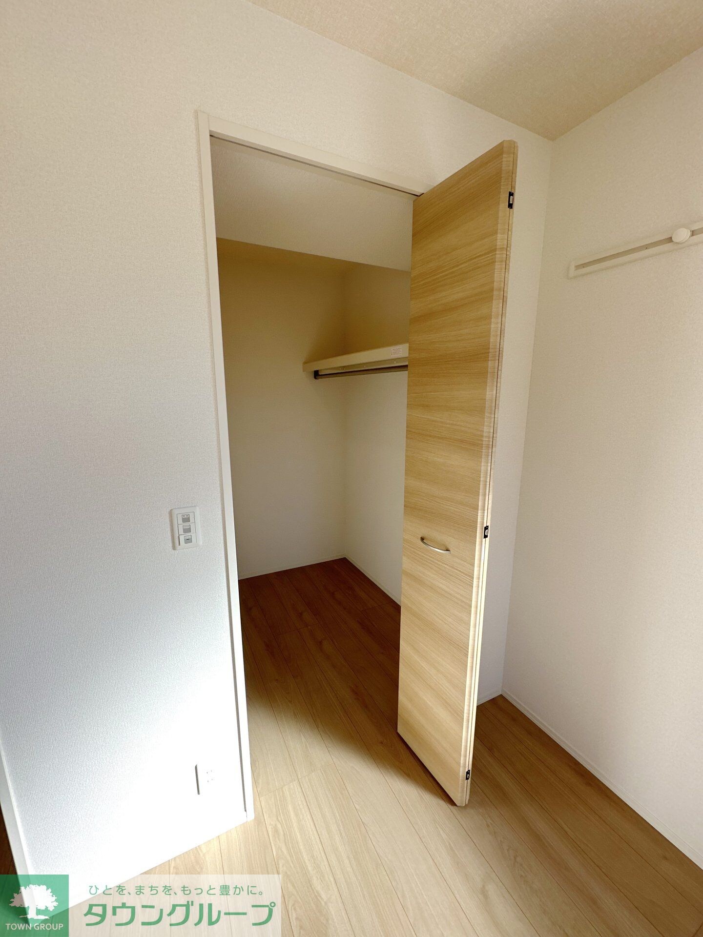 アベニール大倉山の物件内観写真