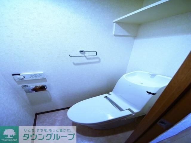 グリフィン新横浜・七番館の物件内観写真