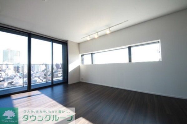 スクエアガーデン池袋の物件内観写真