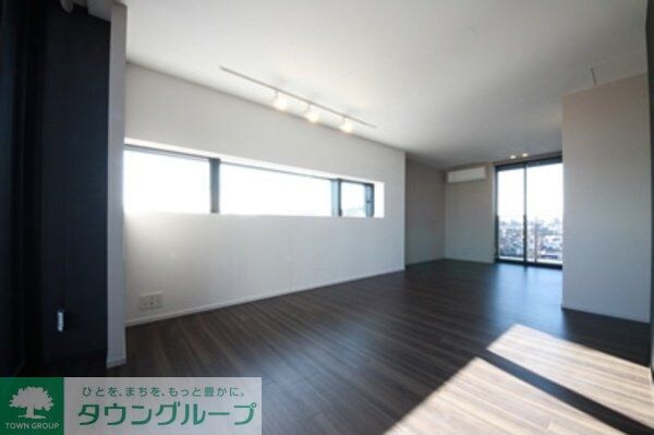 スクエアガーデン池袋の物件内観写真