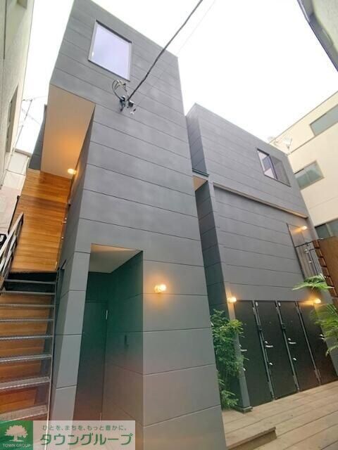 GRANDE MAISON SUGAMOの物件外観写真