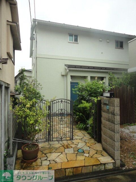 フレグラント ガーデンの物件外観写真