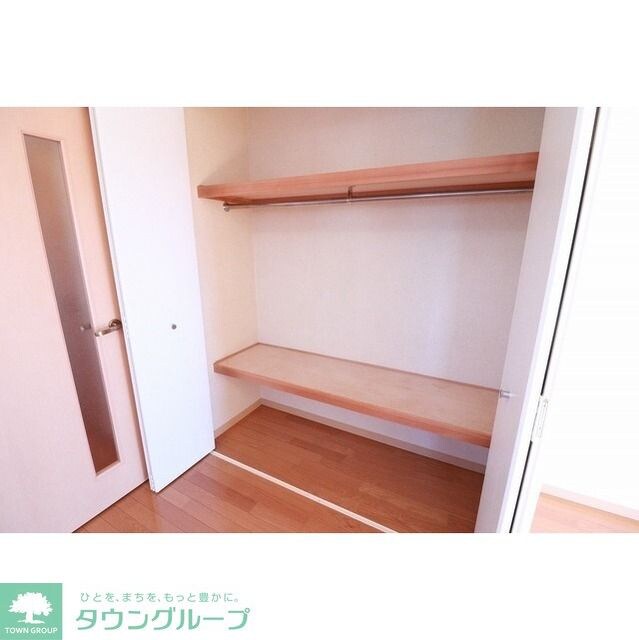 コンフォール山嘉の物件内観写真