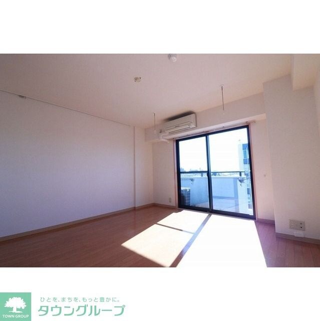 コンフォール山嘉の物件内観写真