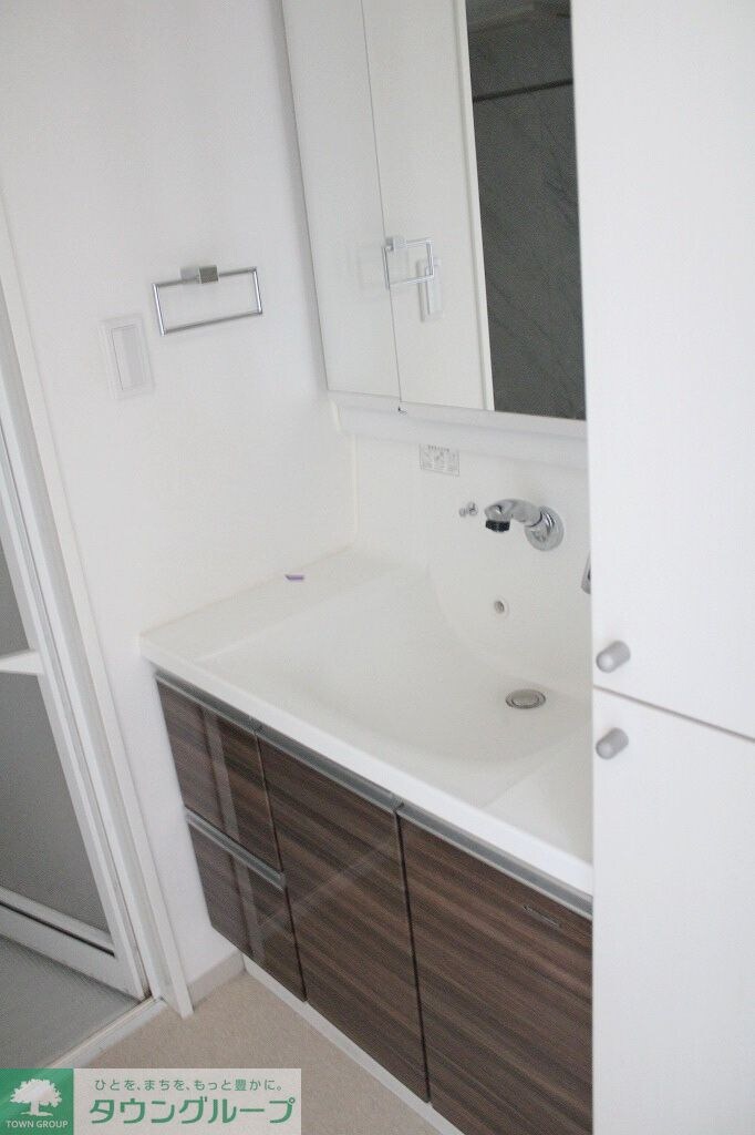 シェル上池台の物件内観写真