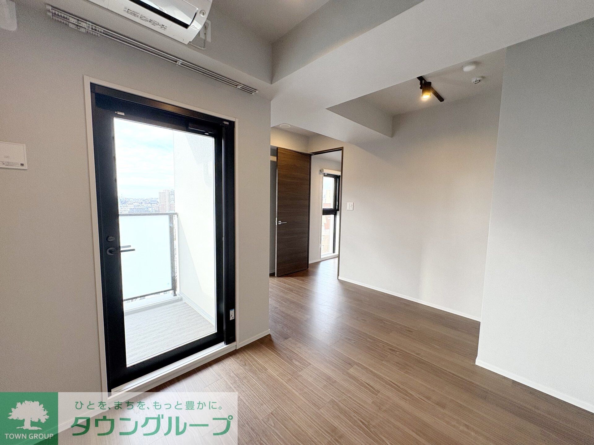 ルミーク三軒茶屋の物件内観写真