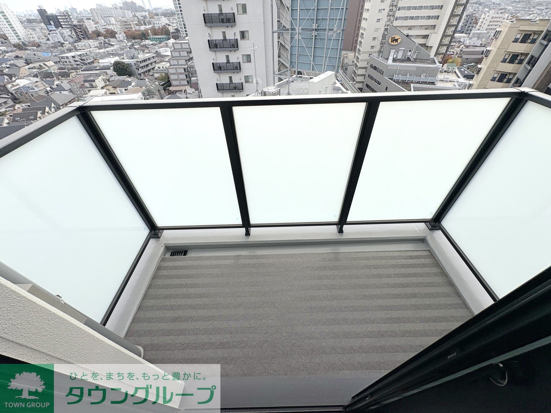 ルミーク三軒茶屋の物件内観写真