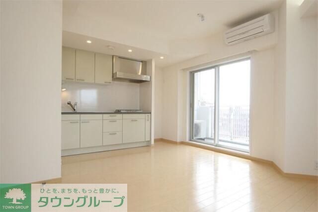 レジディア三軒茶屋の物件内観写真