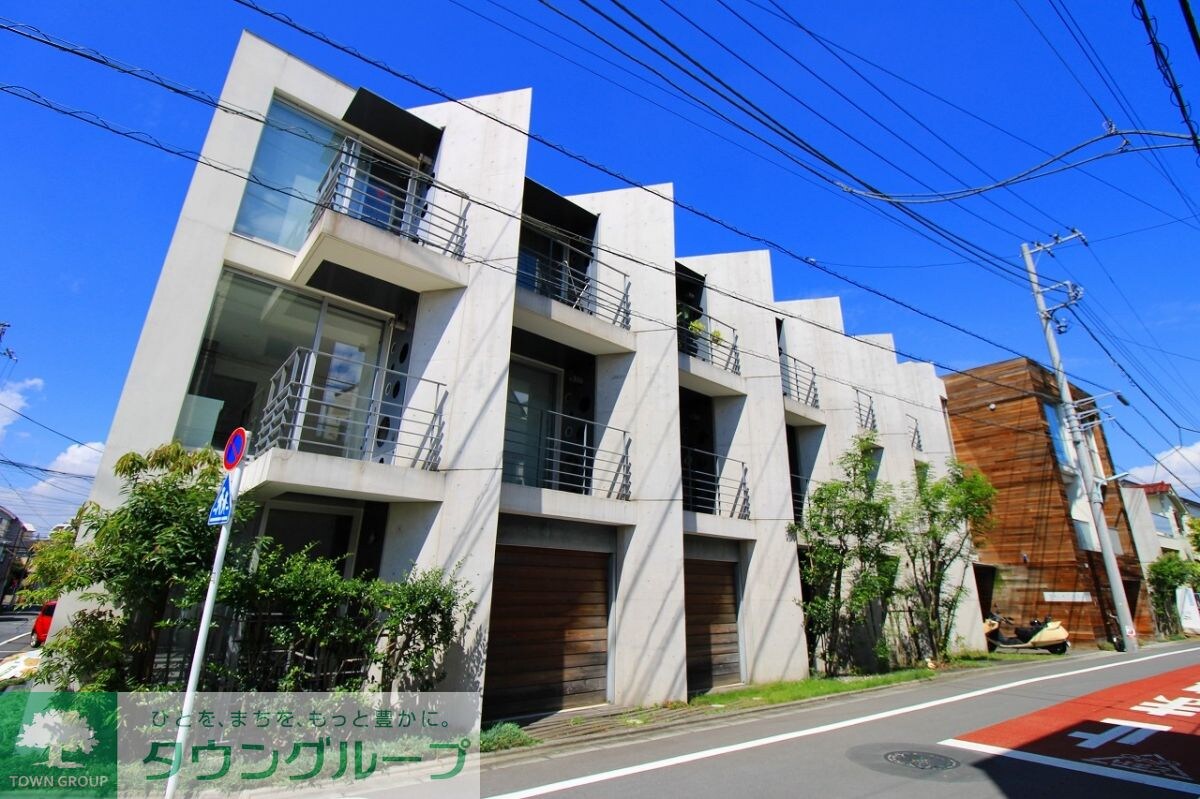 パークフラッツ祐天寺の物件外観写真