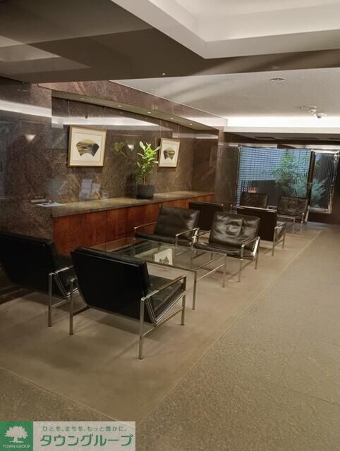 ロイヤルハウス都立大の物件内観写真