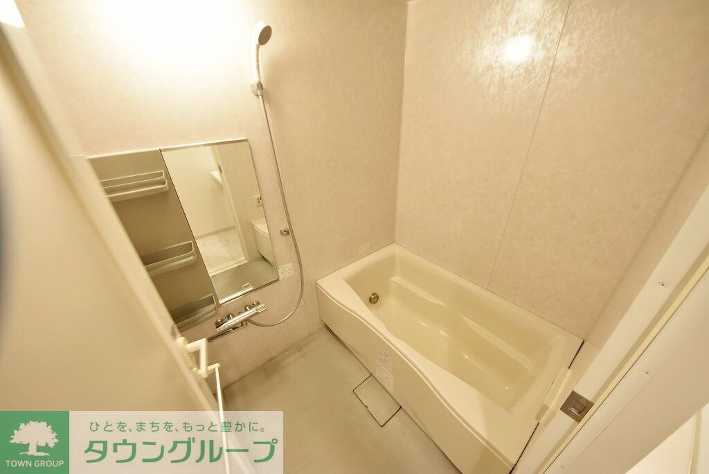 コンフォリア西麻布の物件内観写真