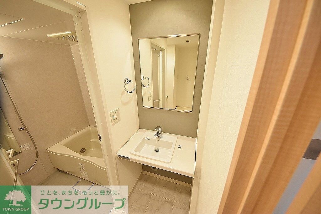 コンフォリア西麻布の物件内観写真