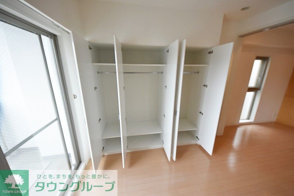 コンフォリア西麻布の物件内観写真