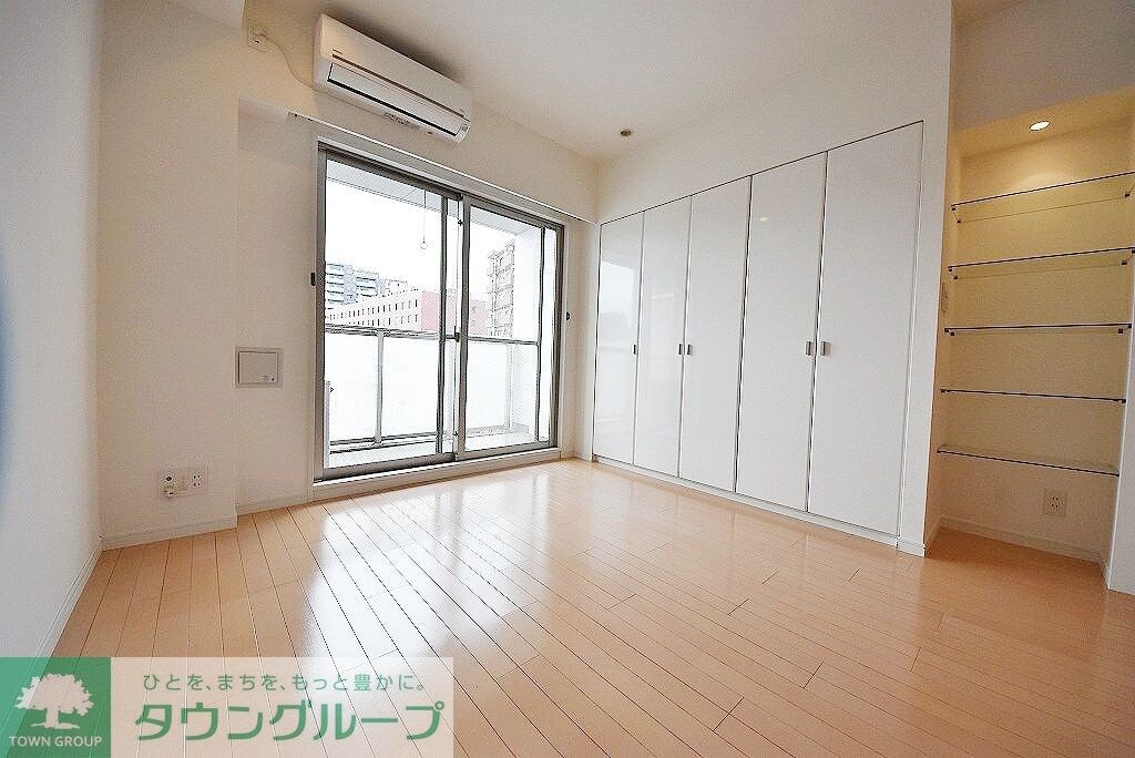 コンフォリア西麻布の物件内観写真