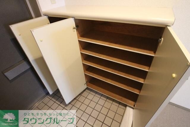 コスモリード三軒茶屋の物件内観写真