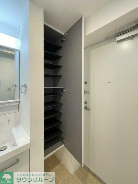 エルファーロ三軒茶屋IIの物件内観写真