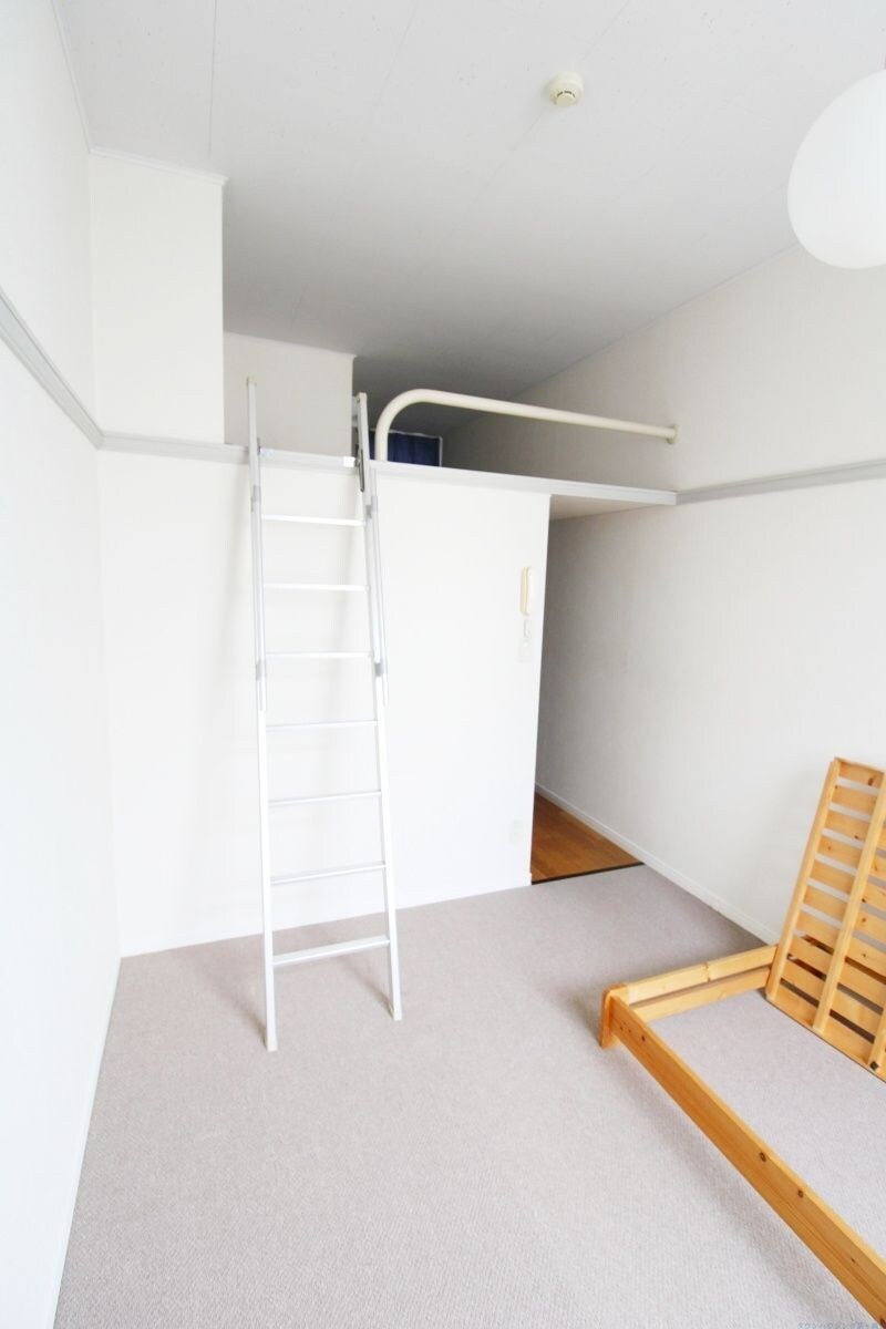 レオパレスエミの物件内観写真