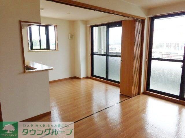 スカイヒルズの物件内観写真