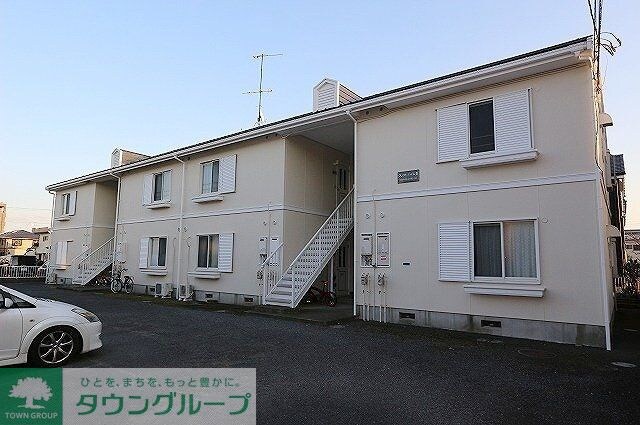 クレストハイムIIの物件外観写真