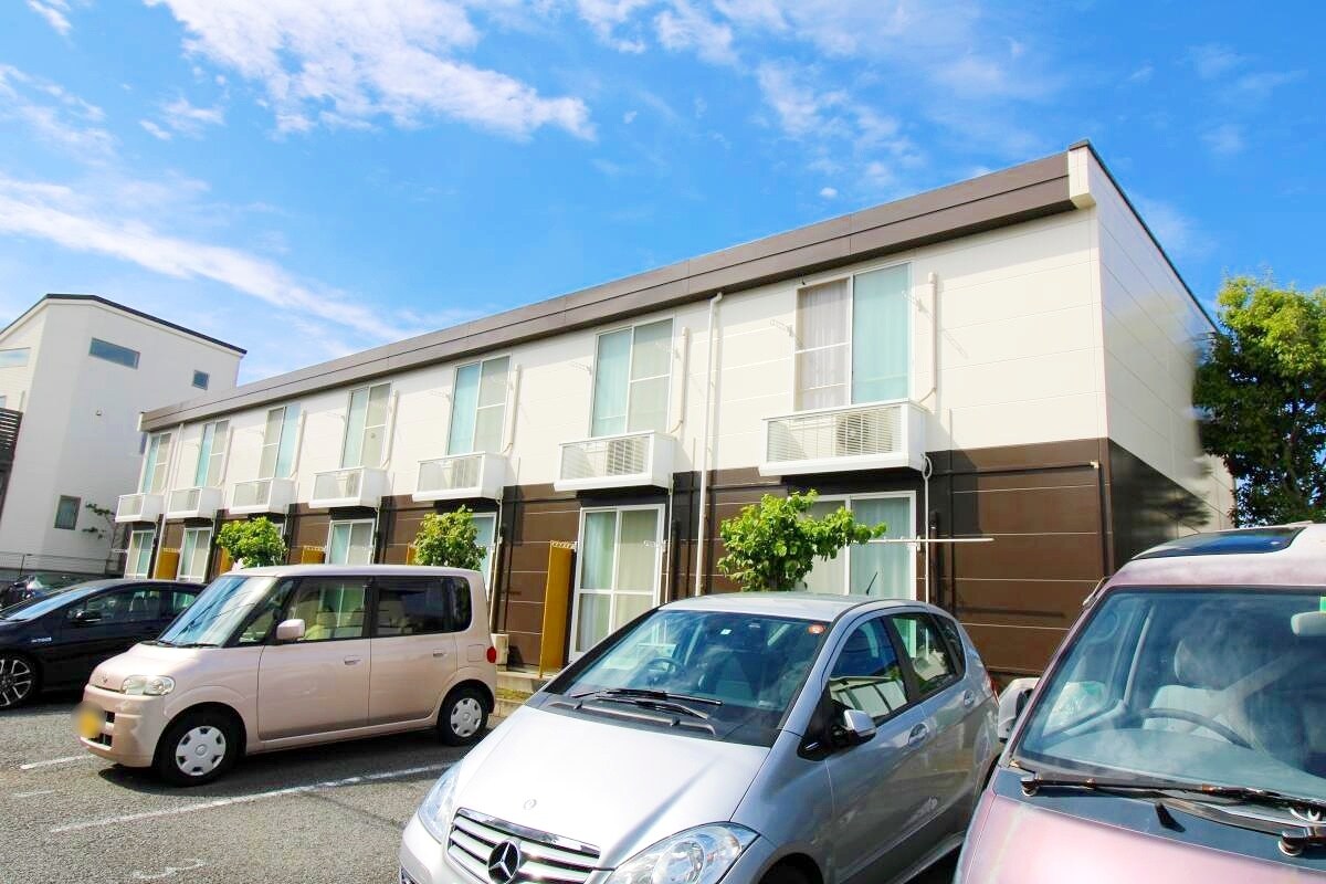 レオパレス常盤町の物件外観写真