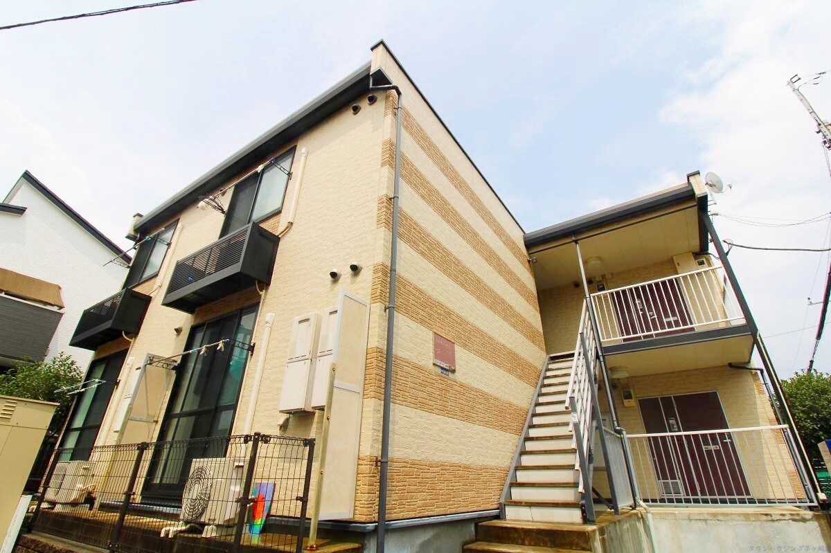 レオパレス美住ハイムの物件外観写真