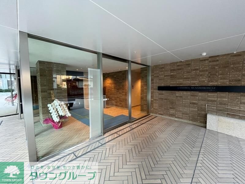 ラティエラ武蔵小杉の物件内観写真