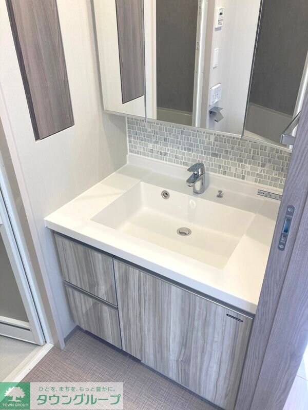 ラティエラ武蔵小杉の物件内観写真