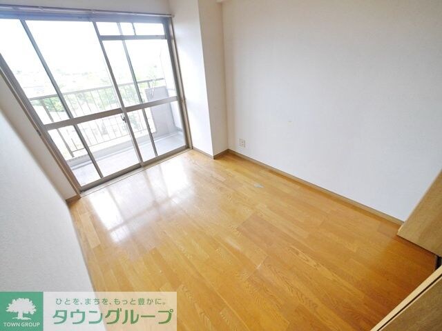 オクトス市ケ尾の物件内観写真