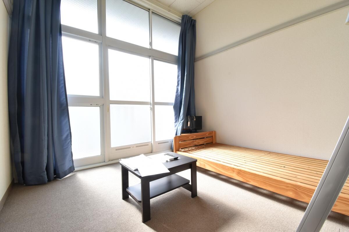 レオパレス鶴園の物件内観写真