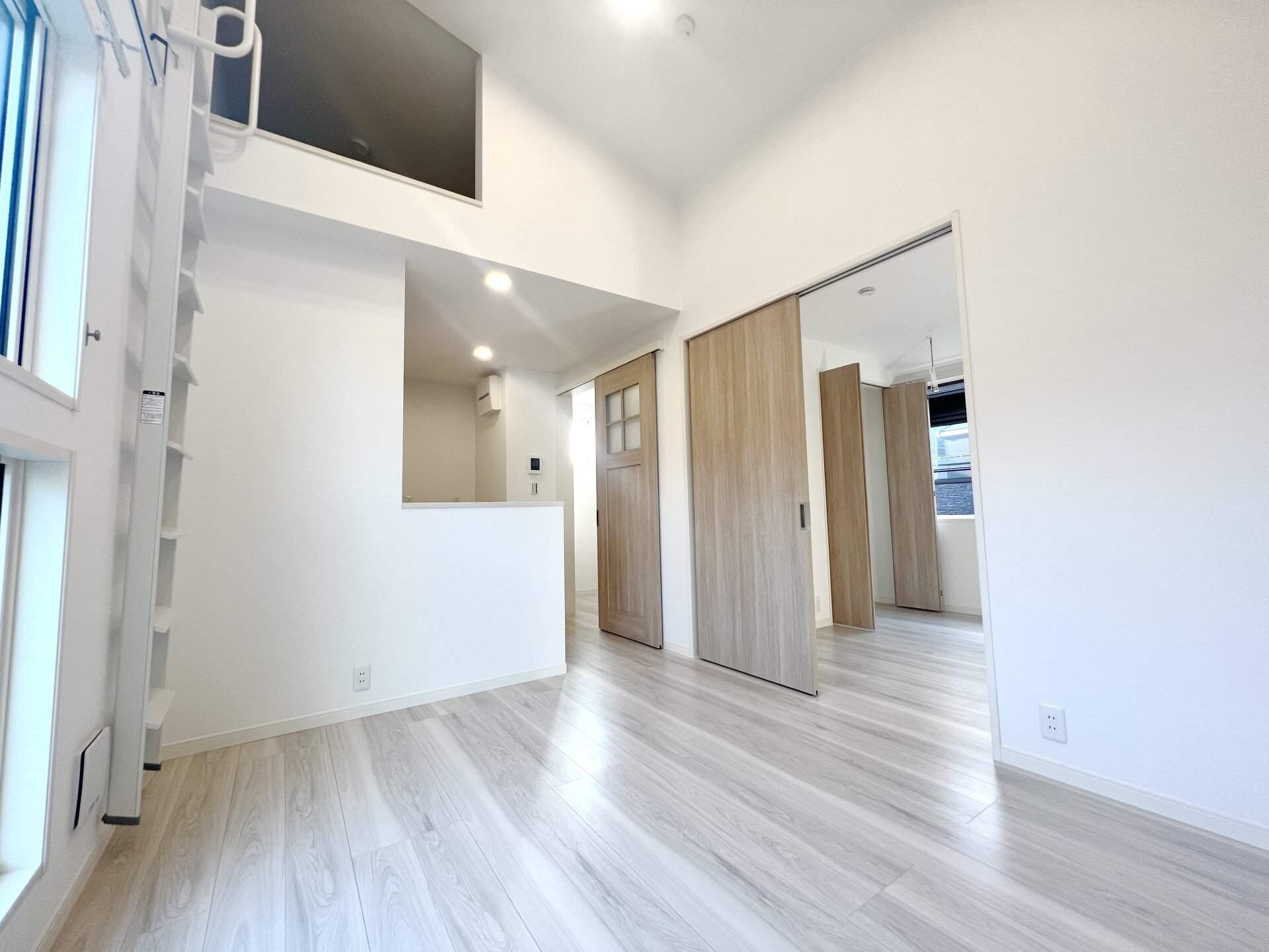 ベッロ スクーデリアの物件内観写真