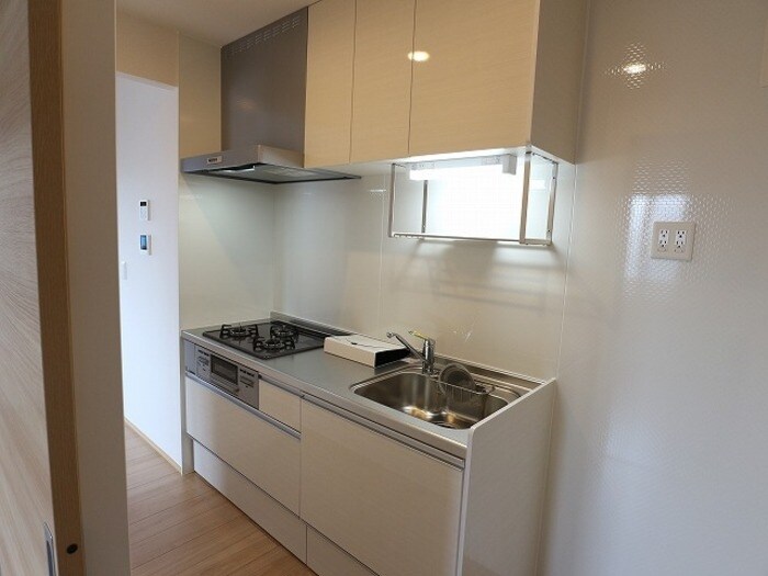 エメ ドゥーズの物件内観写真