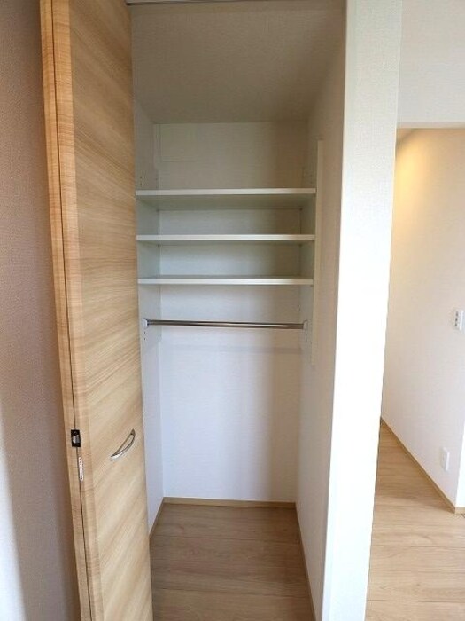 エメ ドゥーズの物件内観写真