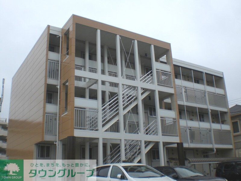 レオパレスClairの物件外観写真