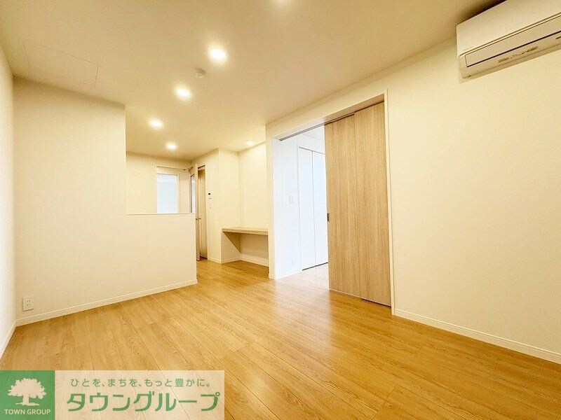 クレール・エ・ボウIIIの物件内観写真