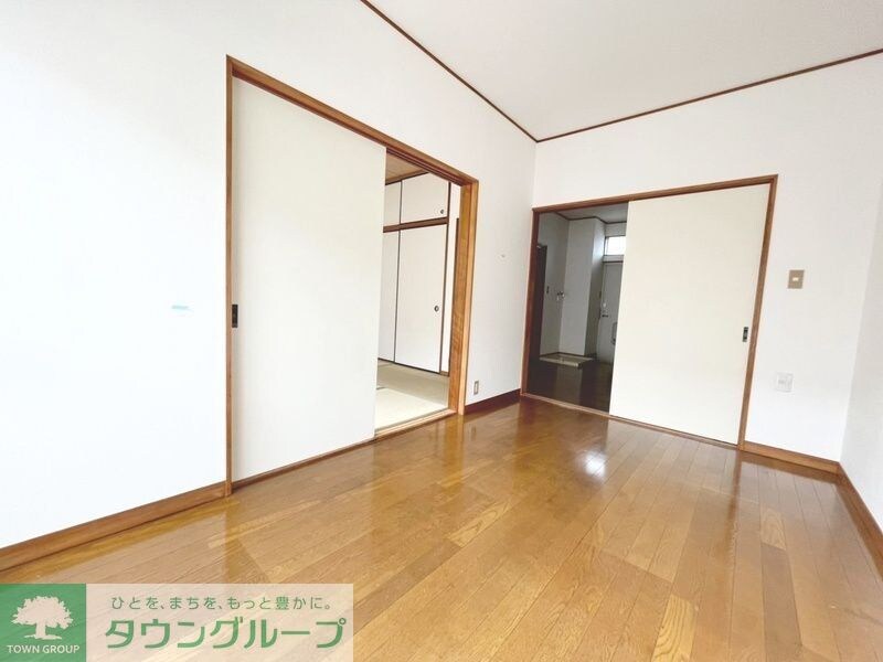 ホワイトパレスの物件内観写真