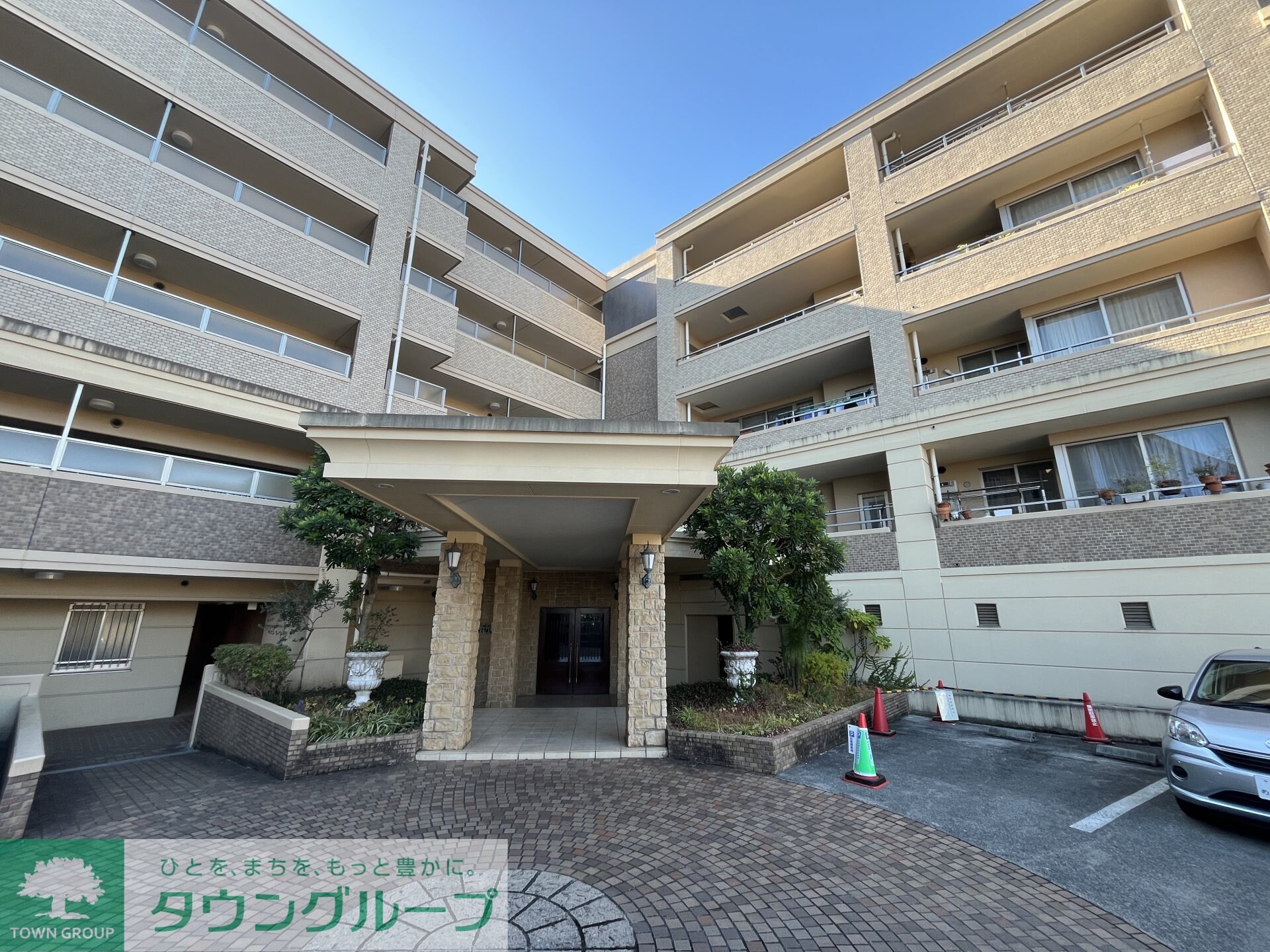 ランドシティ玉川学園ロイヤルテラスの物件外観写真