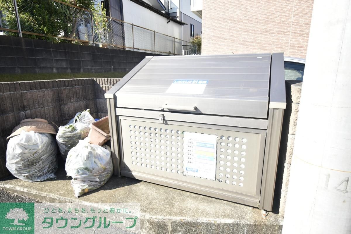 レオパレス寺台ロフトの物件内観写真