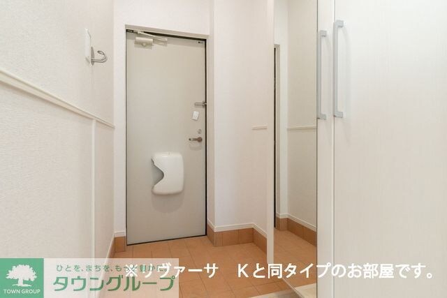コリーナ アルモ Eの物件内観写真