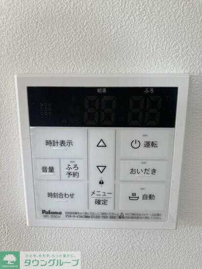 クローバーコートの物件内観写真