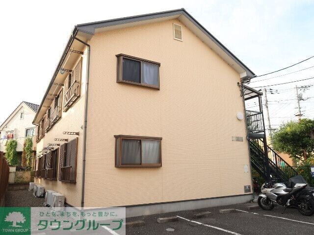 シャインヒルの物件外観写真