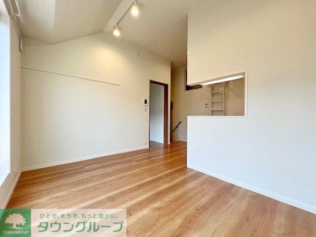 ウィステリア杉の森 B棟の物件内観写真