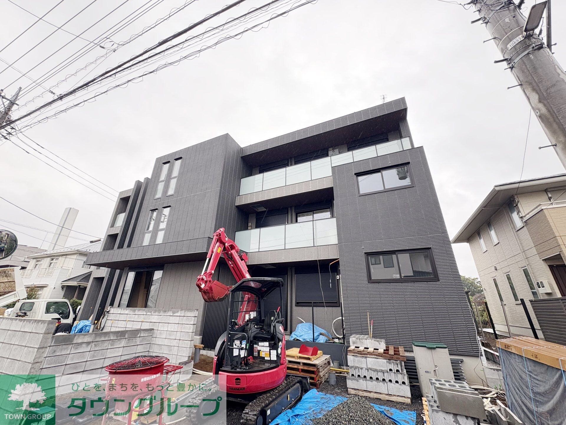 Premium Maison光の物件外観写真