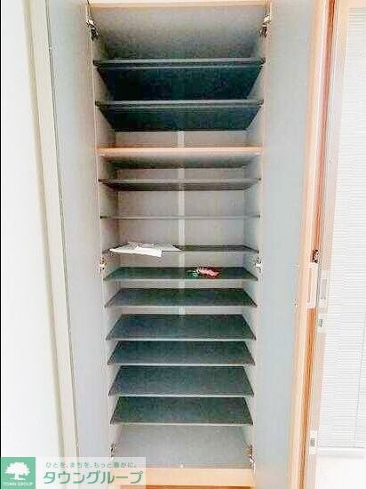 アドラブールの物件内観写真