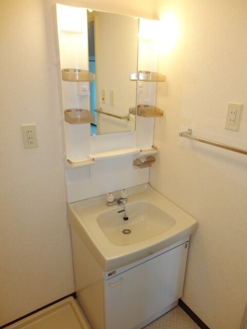 パークサイド鷺沼の物件内観写真